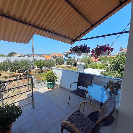 Nena 2 Appartement Sukošan Buitenkant foto