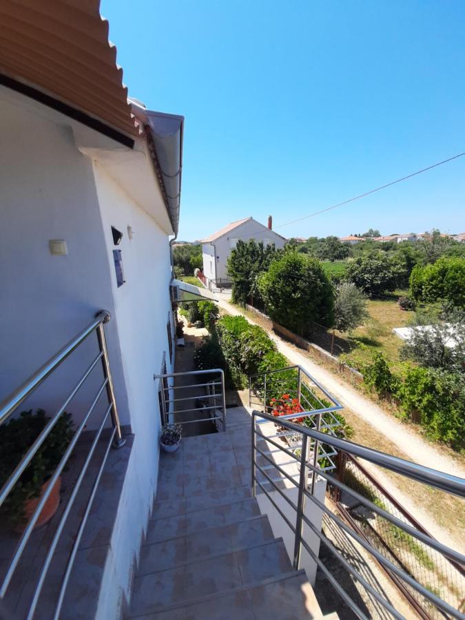 Nena 2 Appartement Sukošan Buitenkant foto