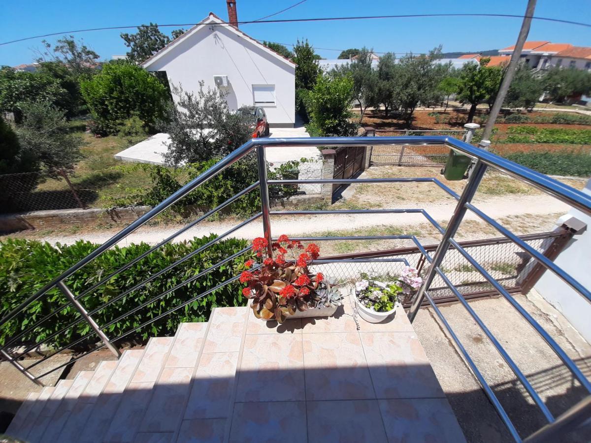 Nena 2 Appartement Sukošan Buitenkant foto