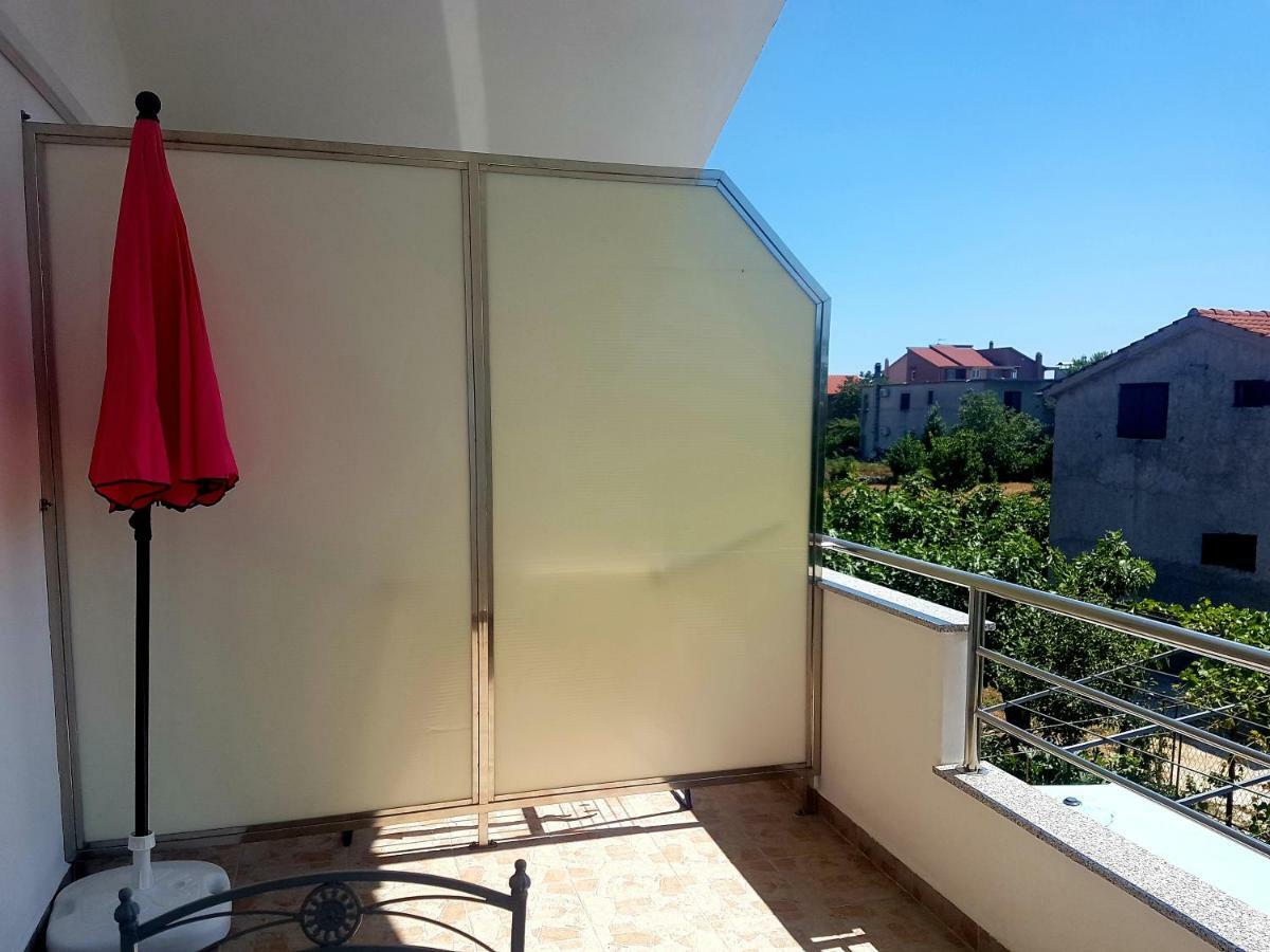 Nena 2 Appartement Sukošan Buitenkant foto